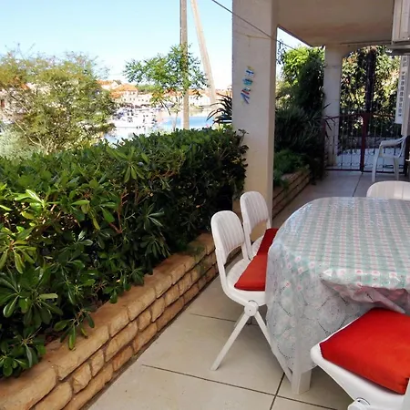 By The Sea Apartment